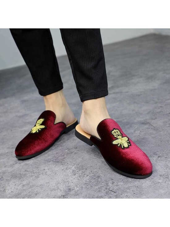 Men\'s Red Rubber Sole Velvet Leather Crown Embroidery Slip On Loafer Slippers main image 4